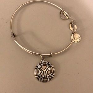 NYC Coin Alex & Ani Bangle